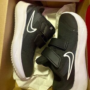 Nike Black & White Kids' Velcro Sneakers